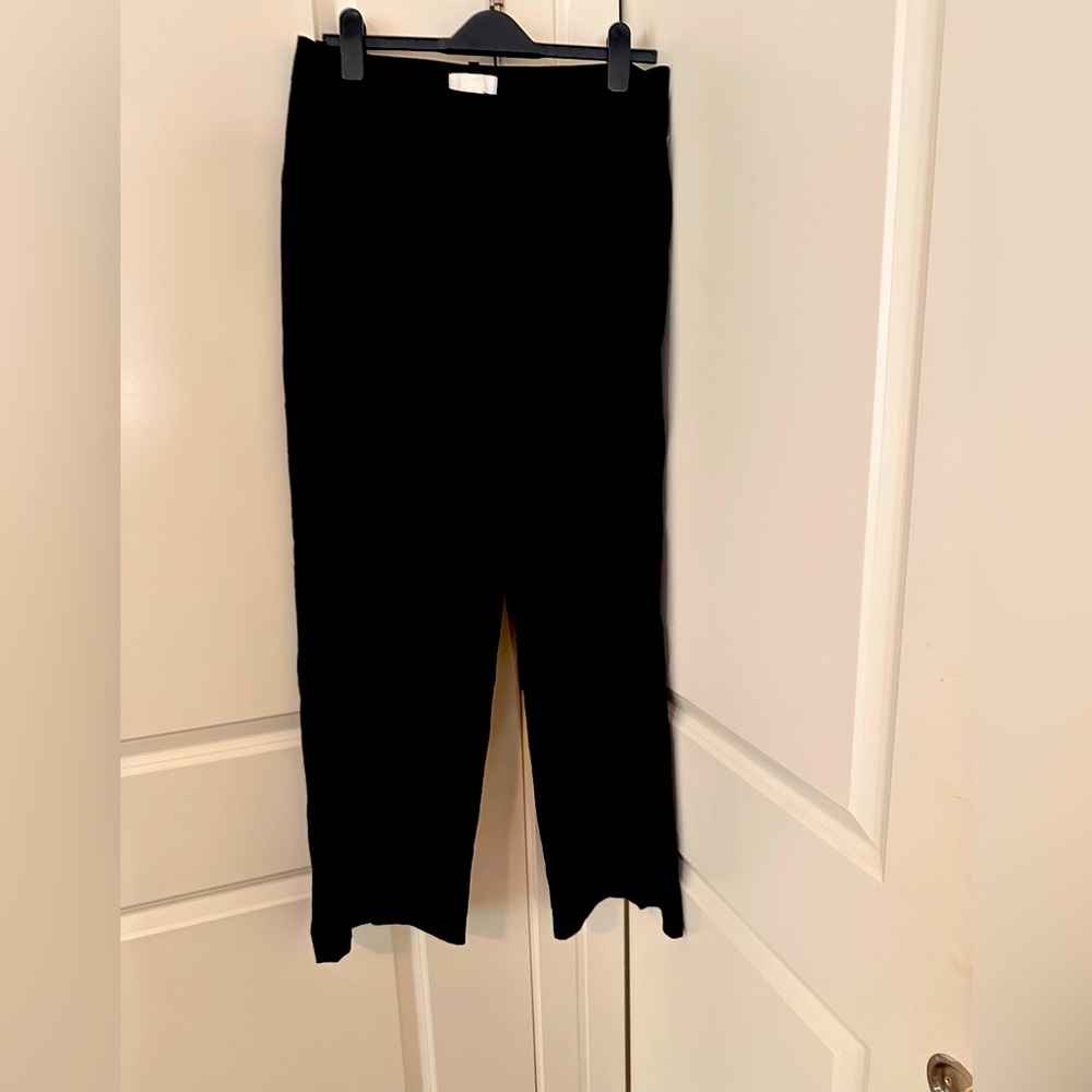 HM wide legged slacks. NWT